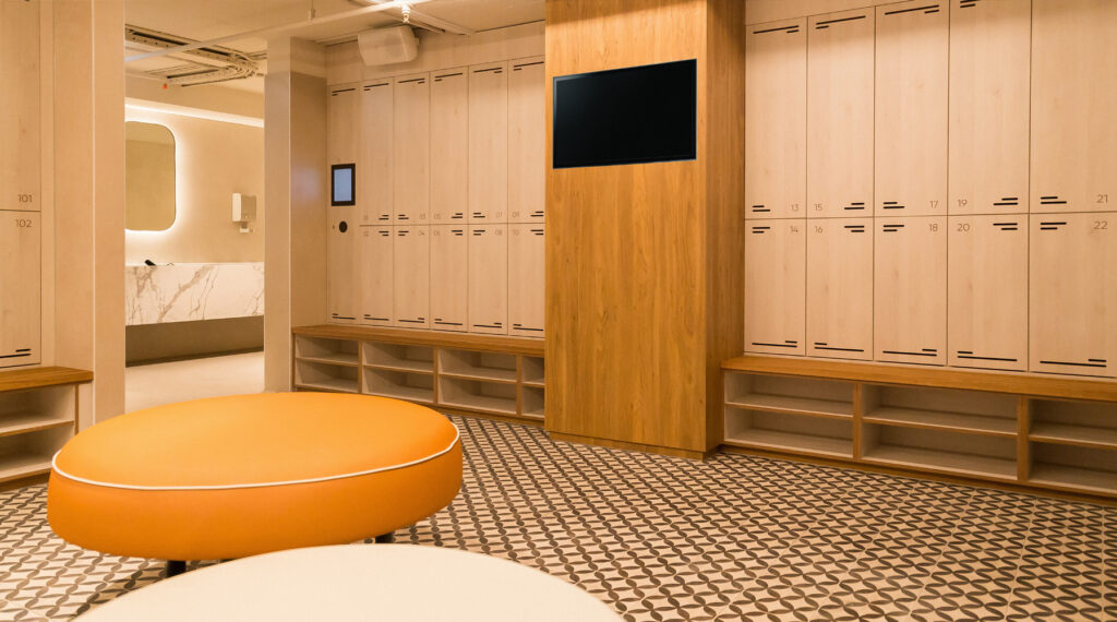 Spa Lockers with Smart Locks - Network - Access Control