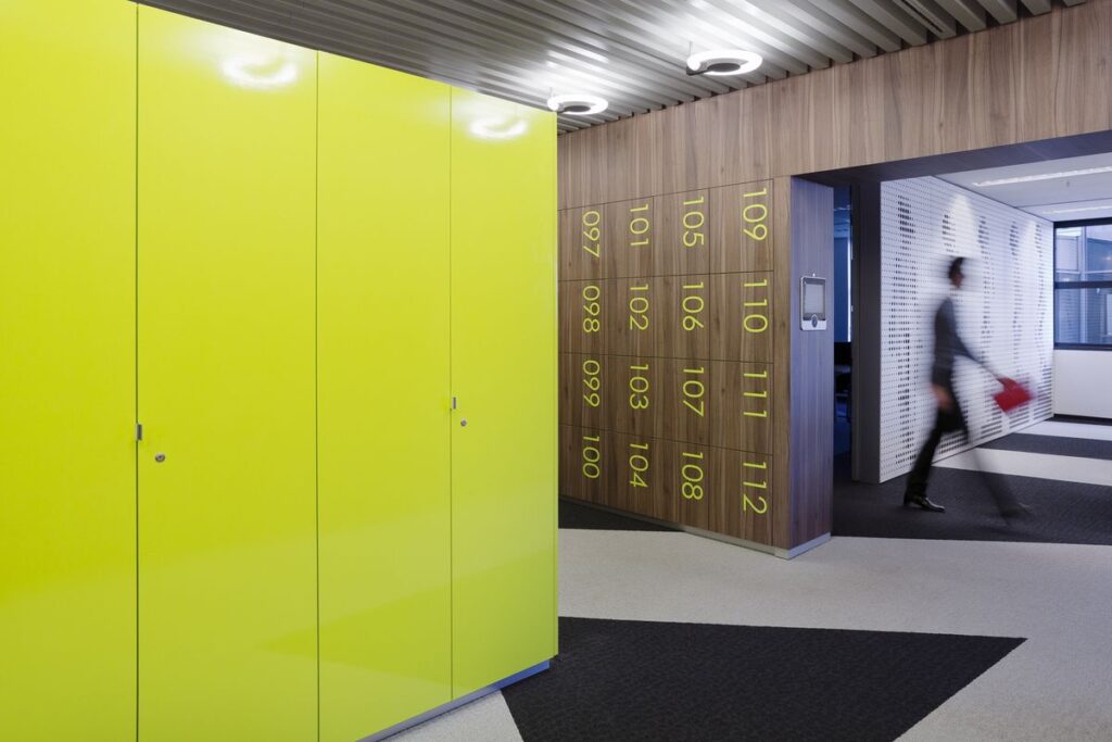 Agile Free Assigned Lockers with key card access